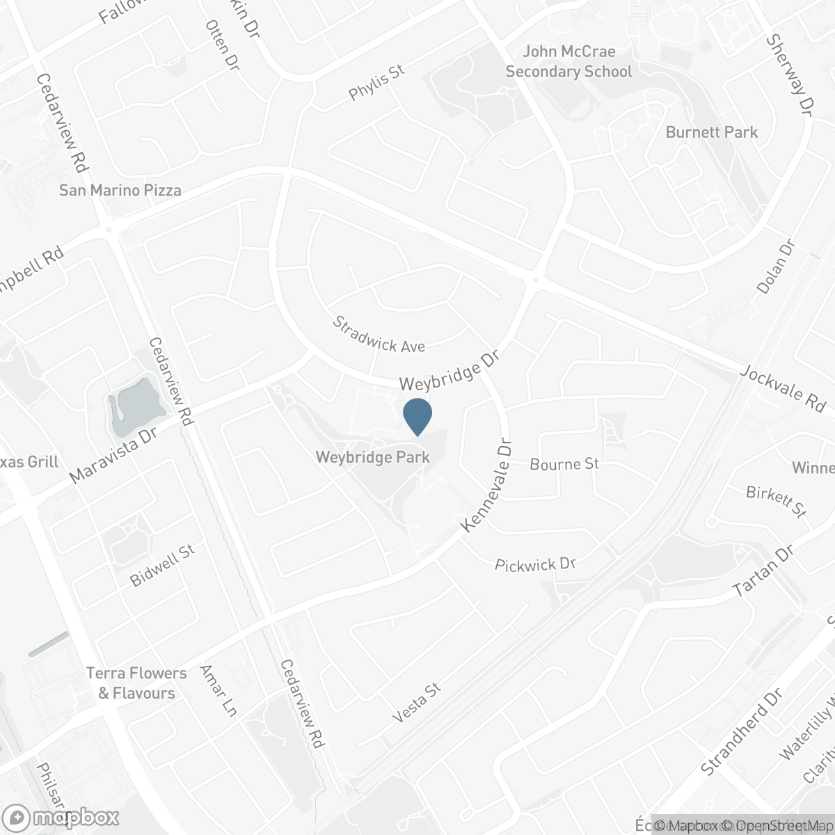 8 MANNINGTON COURT, Ottawa, Ontario K2J 4A1